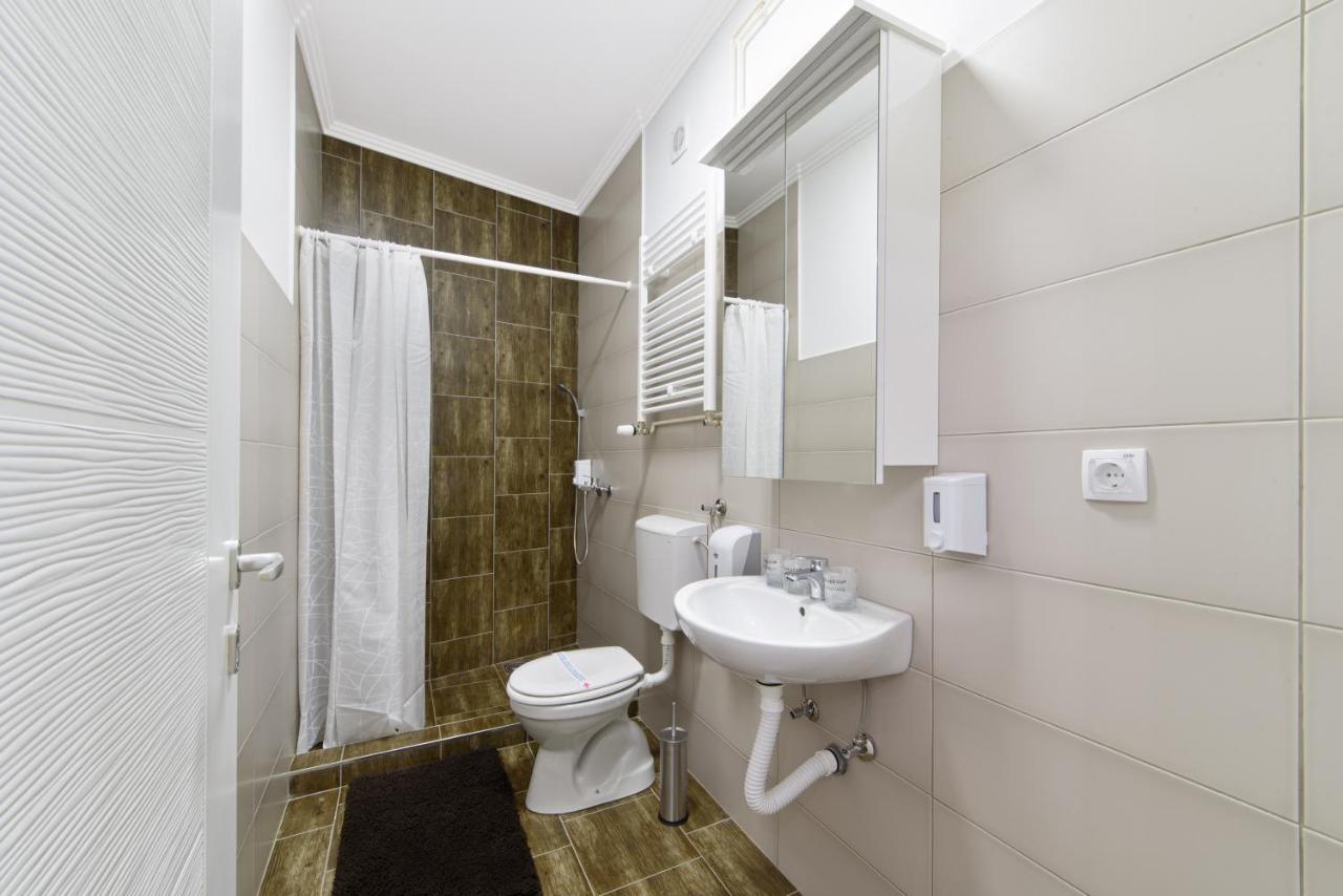 Dumalux Corner Apartment Subotica Exterior photo